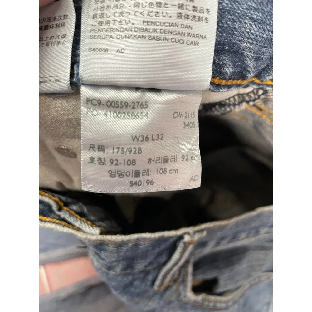 Levis levis 559